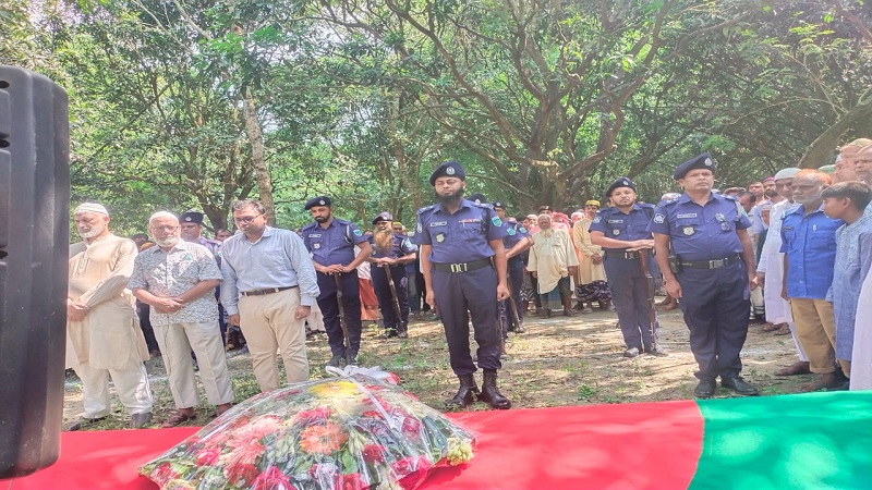 চাঁপাইনবাবগঞ্জে বীরমুক্তিযোদ্ধা মন্টু আলীর ইন্তেকাল,রাষ্ট্রীয় মর্যাদায় দাফন